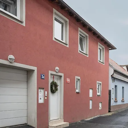Tiche - Free Parking Apartment